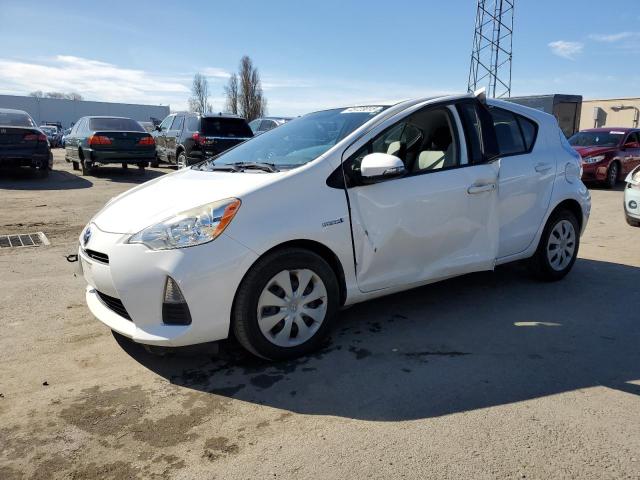 TOYOTA PRIUS C