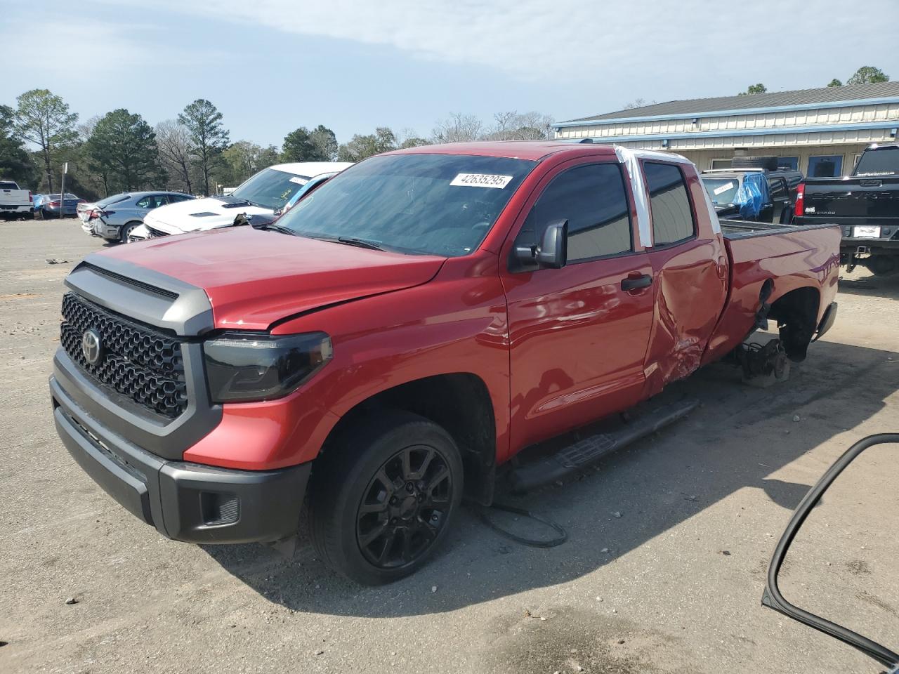TOYOTA TUNDRA DOUBLE CAB SR