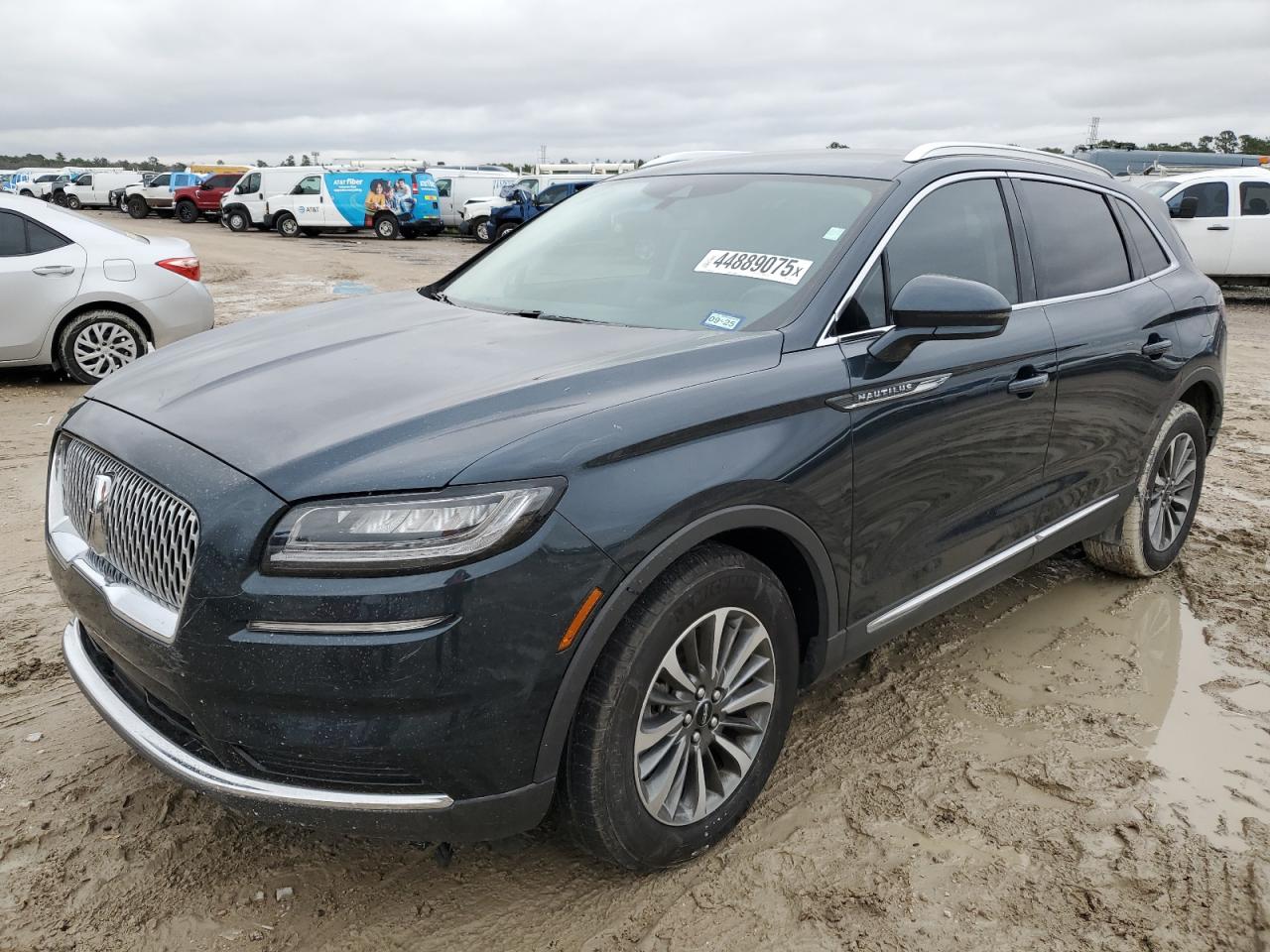 2LMPJ6J90PBL18012 LINCOLN NAUTILUS 2023