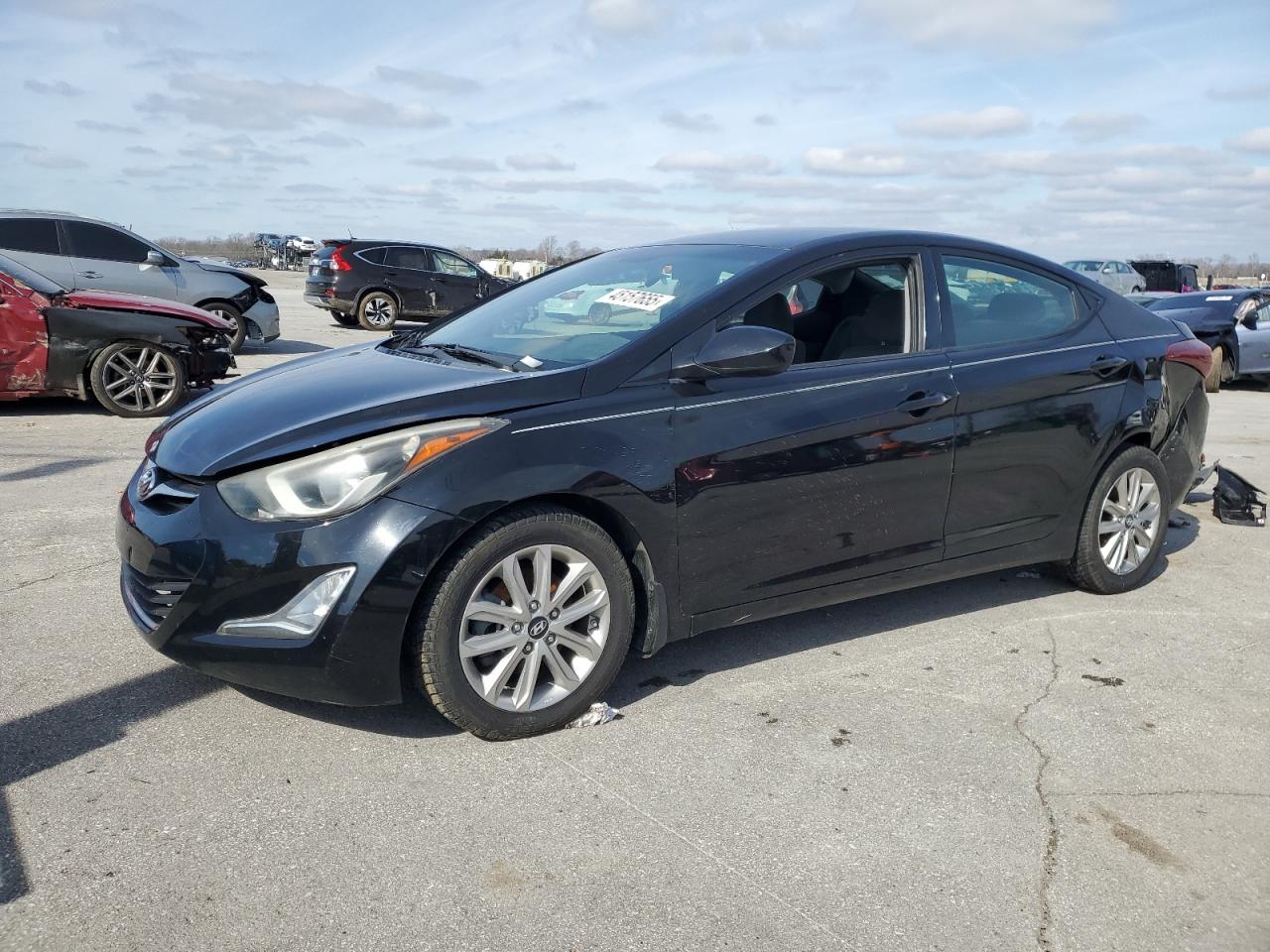 HYUNDAI ELANTRA SE