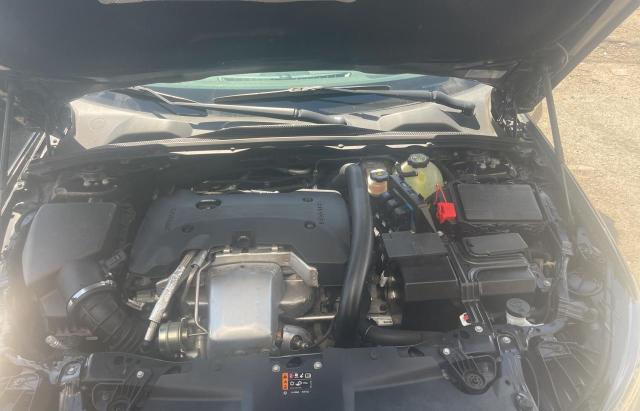 2019 BUICK REGAL ESSE W04GP6SX4K1078117