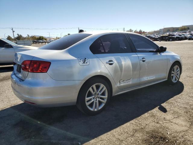 Vin: 3vw2k7aj1dm427545, lot: 47139915, volkswagen jetta base 20133