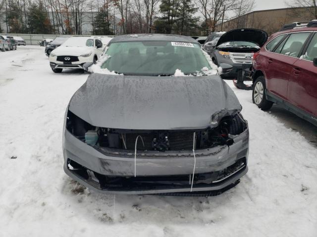 2017 VOLKSWAGEN PASSAT SE - 1VWBT7A34HC082310
