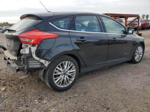 Vin: 1fadp3n25fl268936, lot: 45227705, ford focus titanium 20153