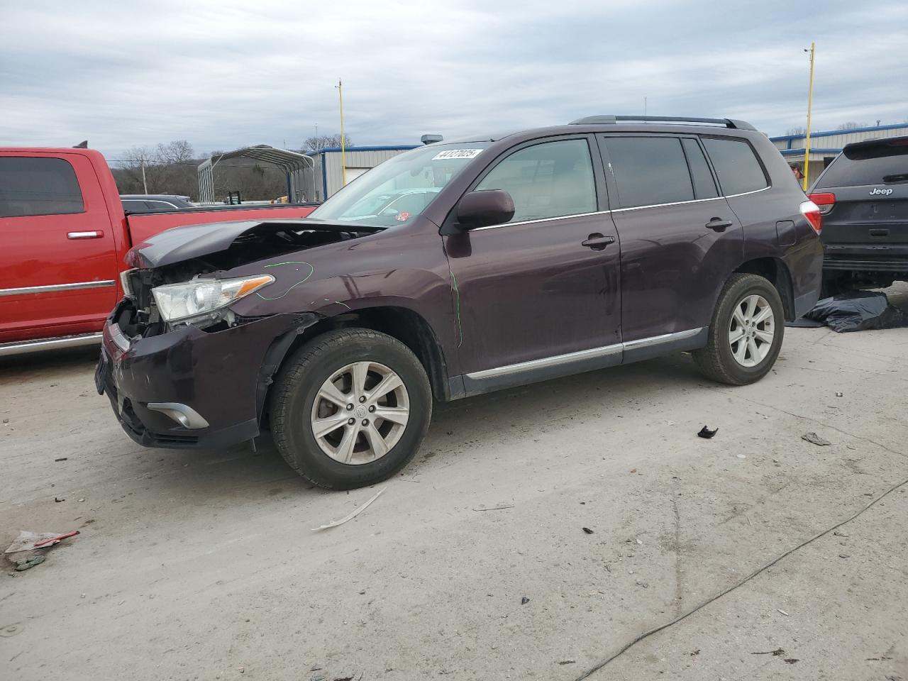 TOYOTA HIGHLANDER BASE