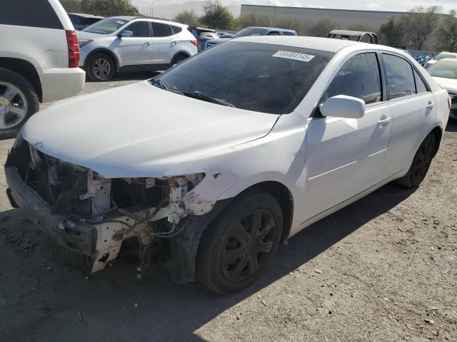 TOYOTA CAMRY BASE