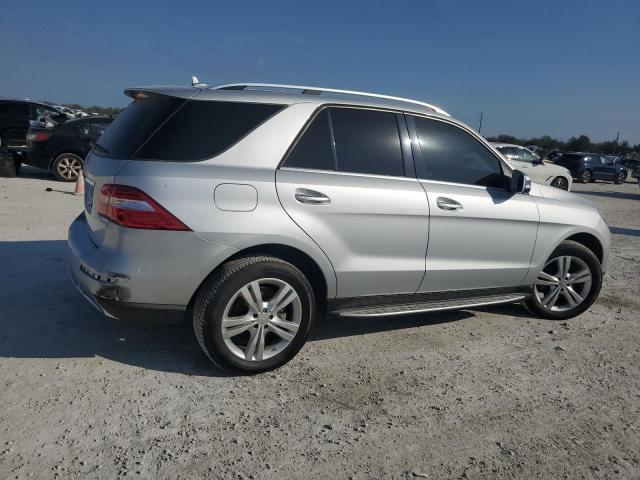 Vin: 4jgda5jb2da197132, lot: 43556835, mercedes-benz m-class 350 20133