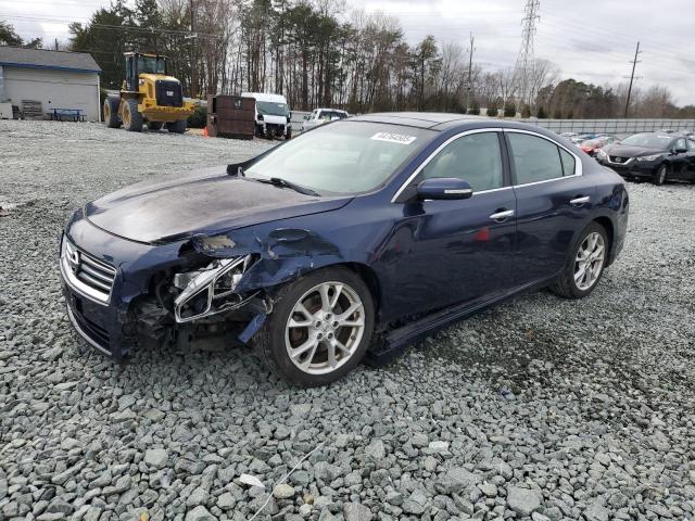 NISSAN MAXIMA S