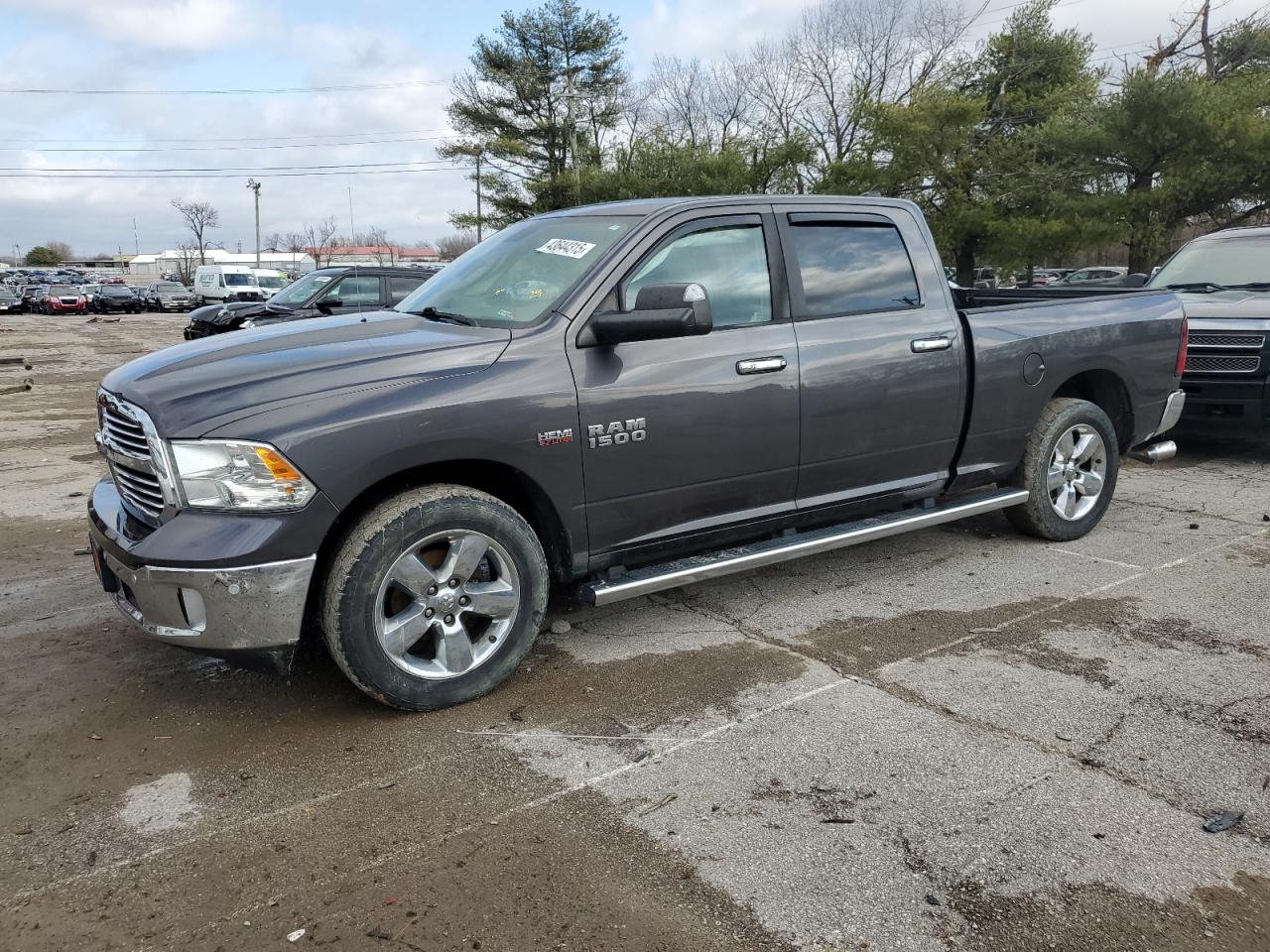 RAM 1500 SLT