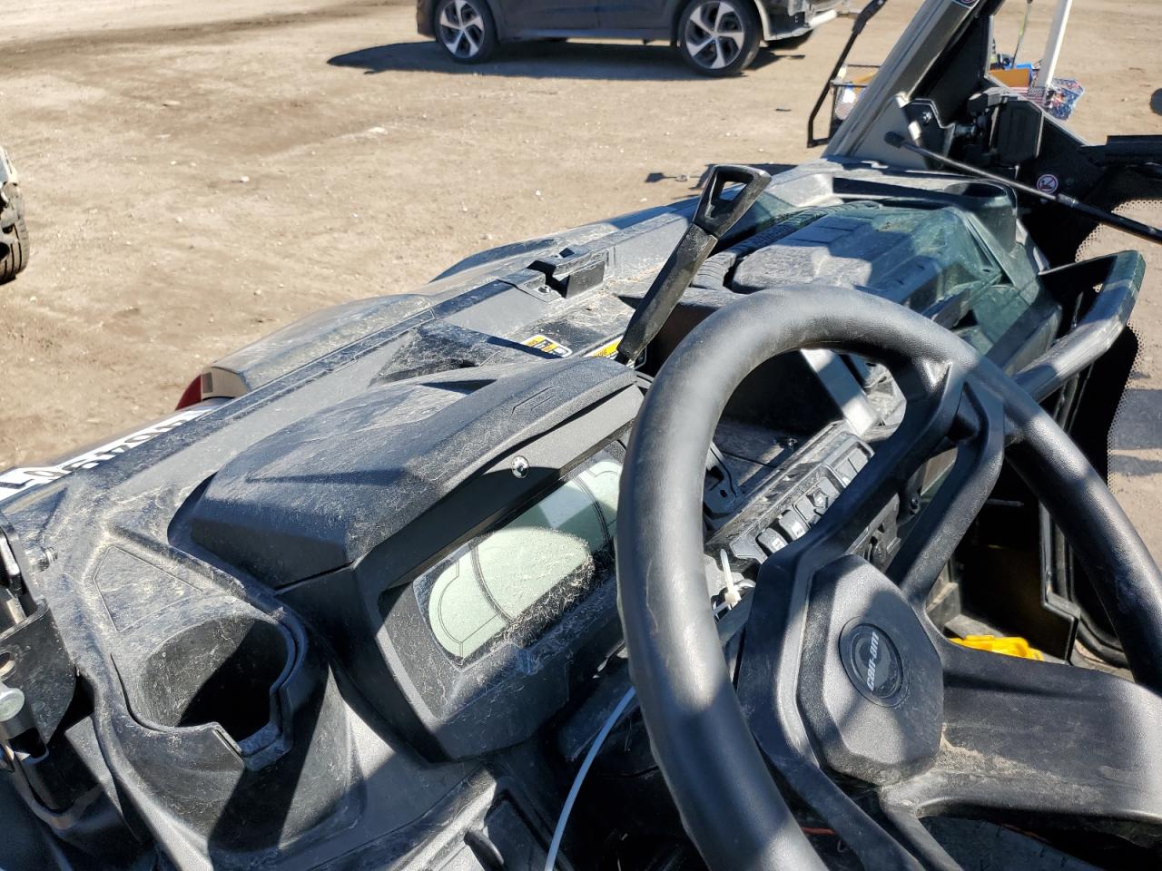 Lot #3302713000 2022 CAN-AM DEFENDER X