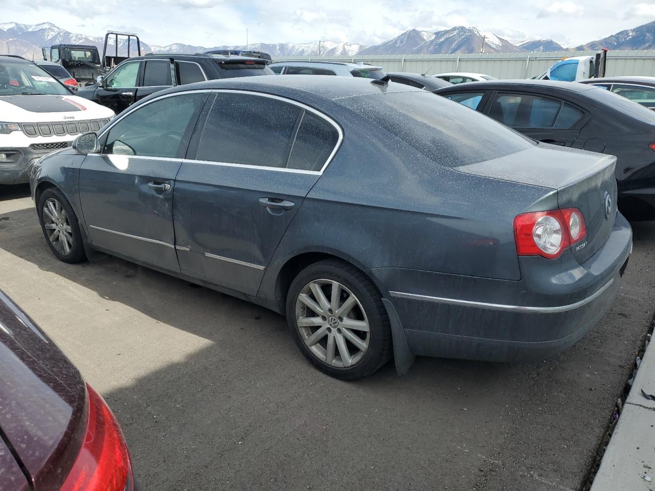 VOLKSWAGEN PASSAT KOMFORT