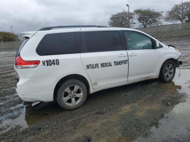 Vin: 5tdkk3dc3es500229, lot: 45375235, toyota all models le 20143