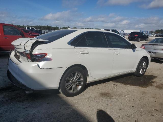 TOYOTA CAMRY LE 2015 white  gas 4T1BF1FK9FU044789 photo #4