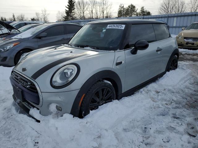 Vin: wmwxp5c53h3b77988, lot: 44263925, mini cooper 20171