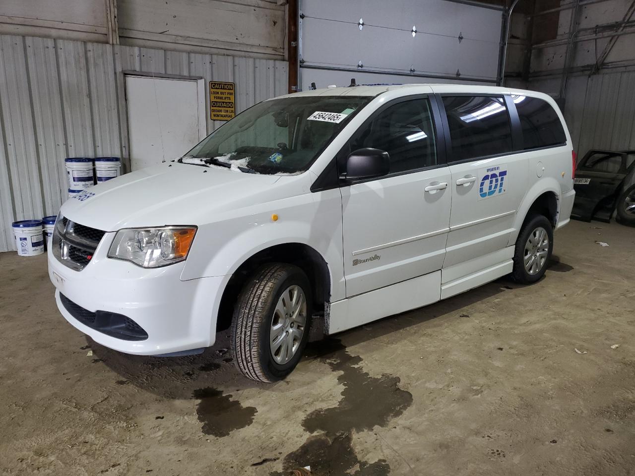  Salvage Dodge Caravan