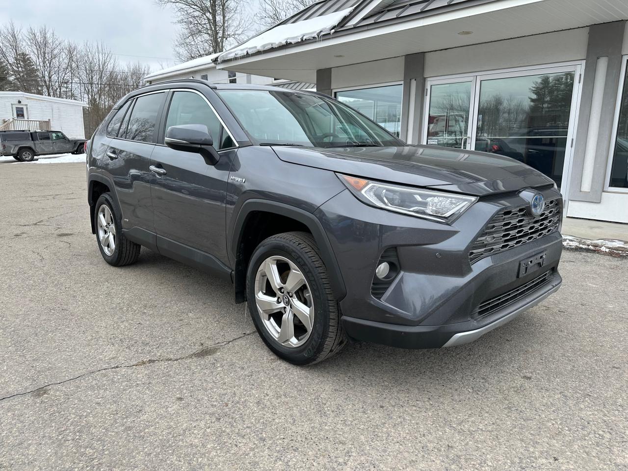  Salvage Toyota RAV4