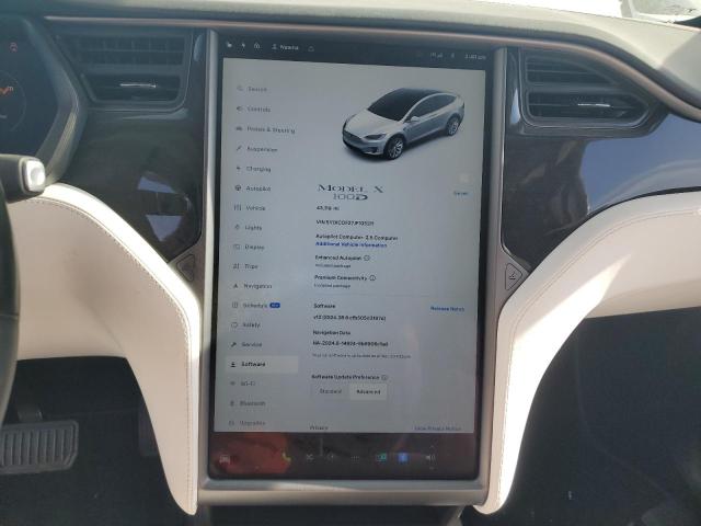 2018 TESLA MODEL X 5YJXCDE27JF105211