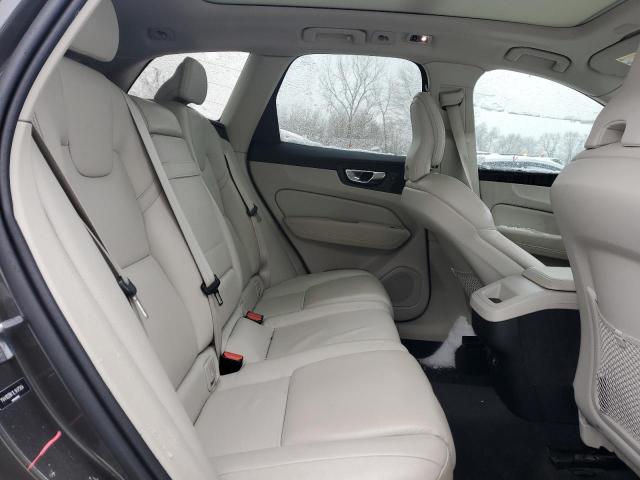 2020 VOLVO XC60 T5 MO YV4102RK1L1417904