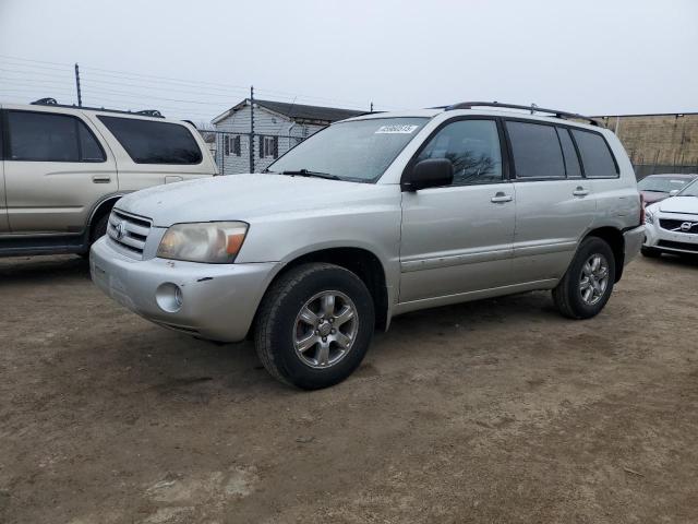 TOYOTA HIGHLANDER