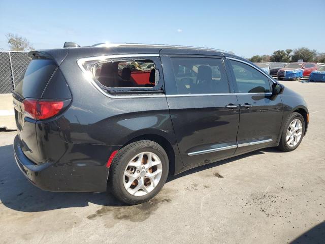 Vin: 2c4rc1eg9lr141296, lot: 44423985, chrysler pacifica touring l plus 20203