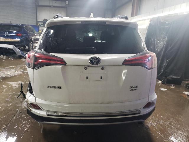 2017 TOYOTA RAV4 XLE - JTMRFREV8HD202250