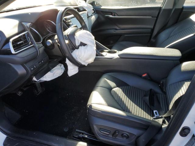 2018 TOYOTA CAMRY L 4T1B11HKXJU034017