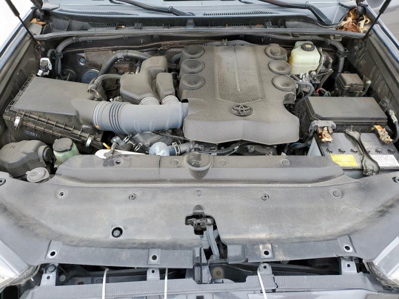 2021 TOYOTA 4RUNNER SR - JTEMU5JR0M5938634