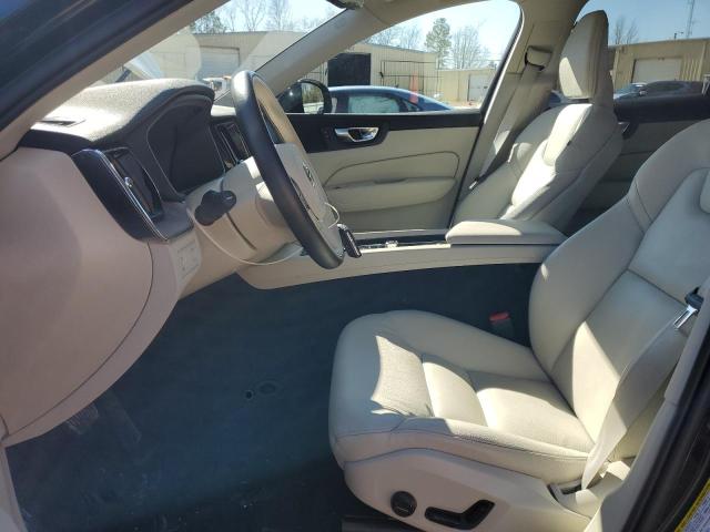 2022 VOLVO XC60 B5 MO YV4L12DK5N1915975