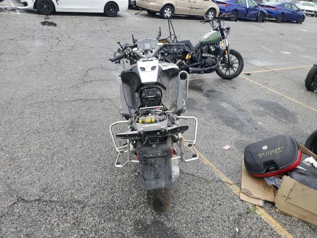 2014 BMW R1200 RT WB1044004EZW23259