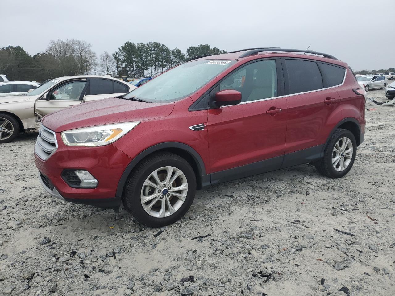 1FMCU0GD6HUE43103 FORD ESCAPE SE 2017