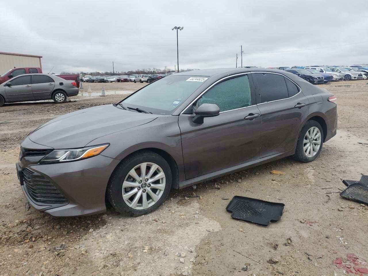 TOYOTA CAMRY L