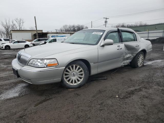 LINCOLN TOWN CAR E