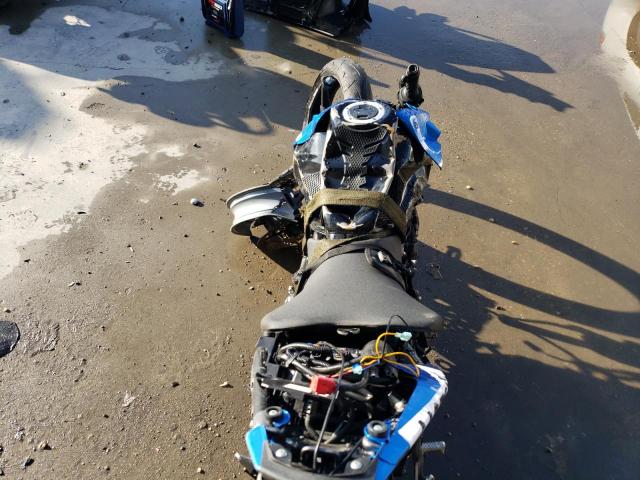 2024 SUZUKI GSX800 F JS1EM13B0R7100143