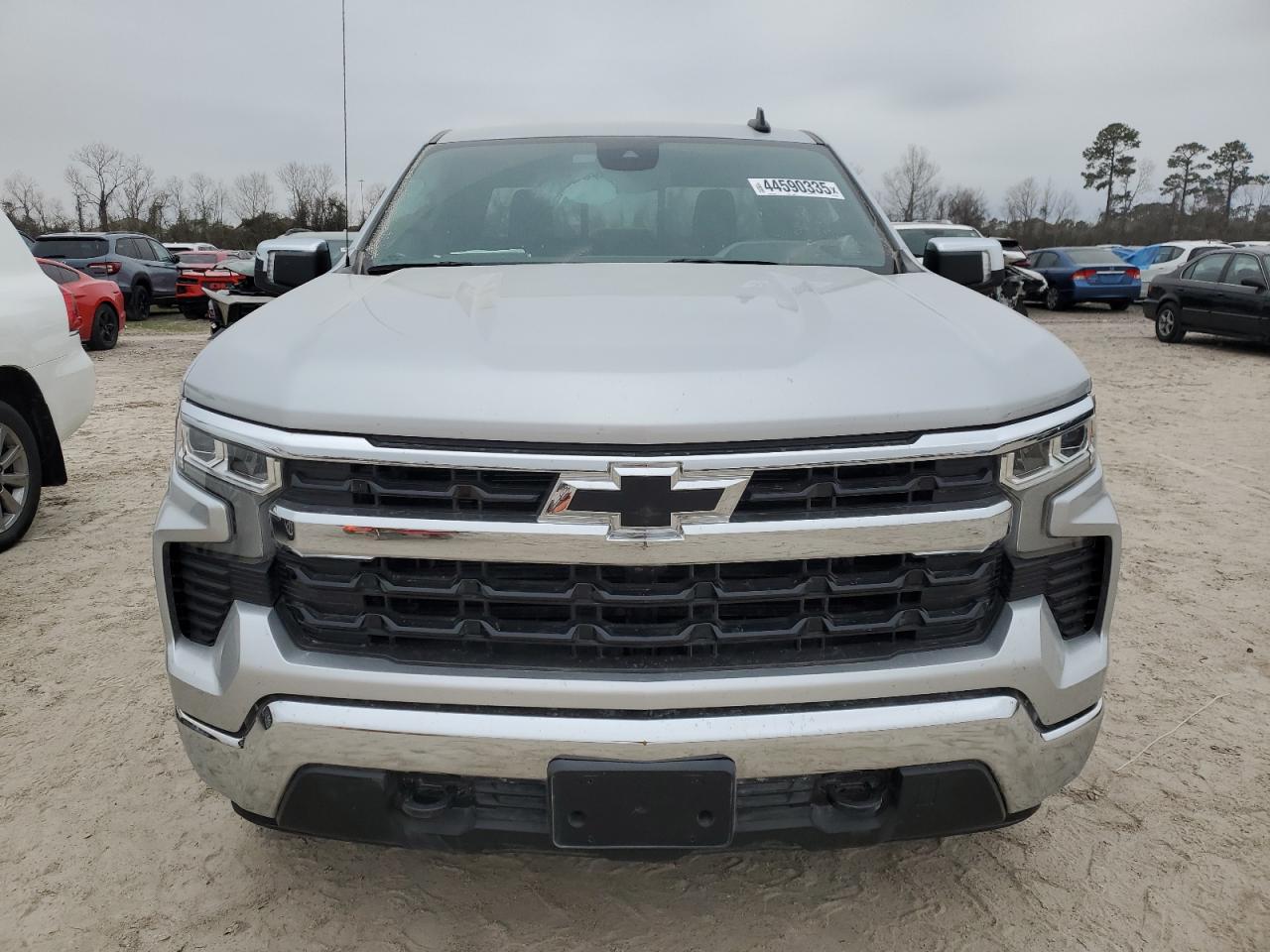 CHEVROLET SILVERADO C1500 LT