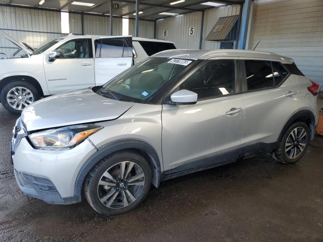 NISSAN KICKS SV