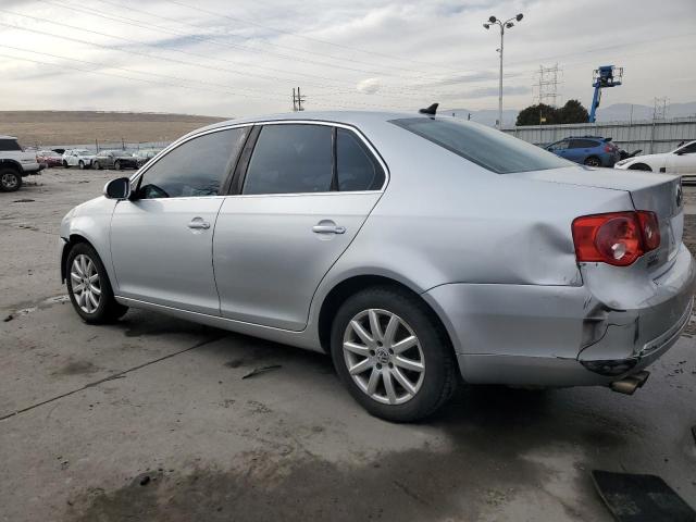 VOLKSWAGEN JETTA 2.0T 2007 silver  gas 3VWBJ71K27M011682 photo #3