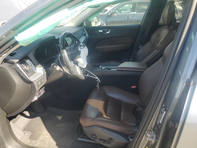 2018 VOLVO XC60 T6 MO YV4A22RK4J1044185