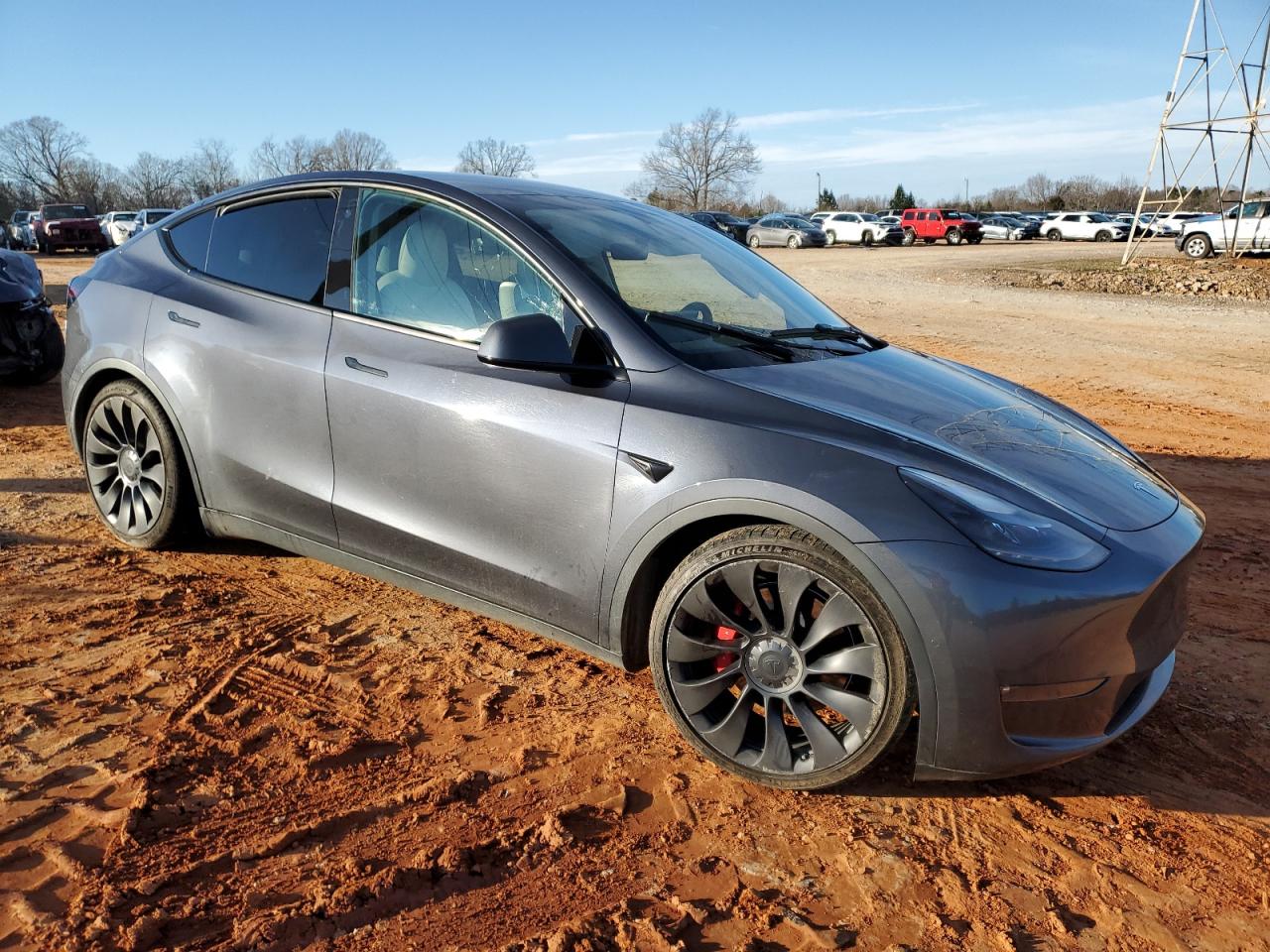 TESLA MODEL Y