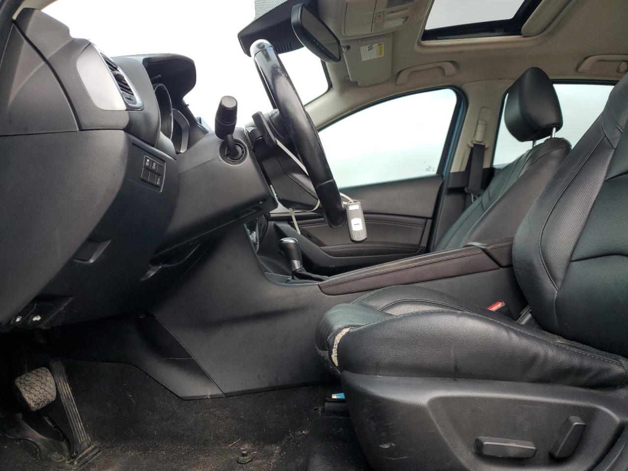 MAZDA 3 GRAND TOURING