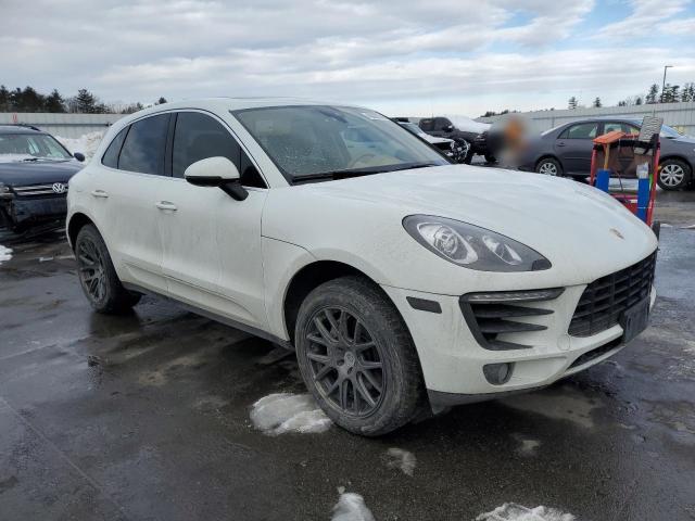 2017 PORSCHE MACAN S WP1AB2A52HLB14451