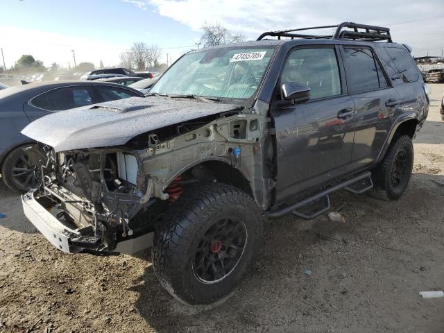 TOYOTA 4RUNNER SR