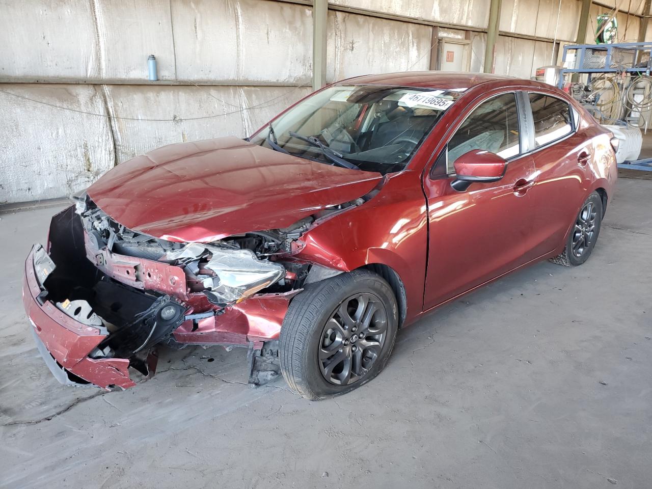 TOYOTA YARIS L