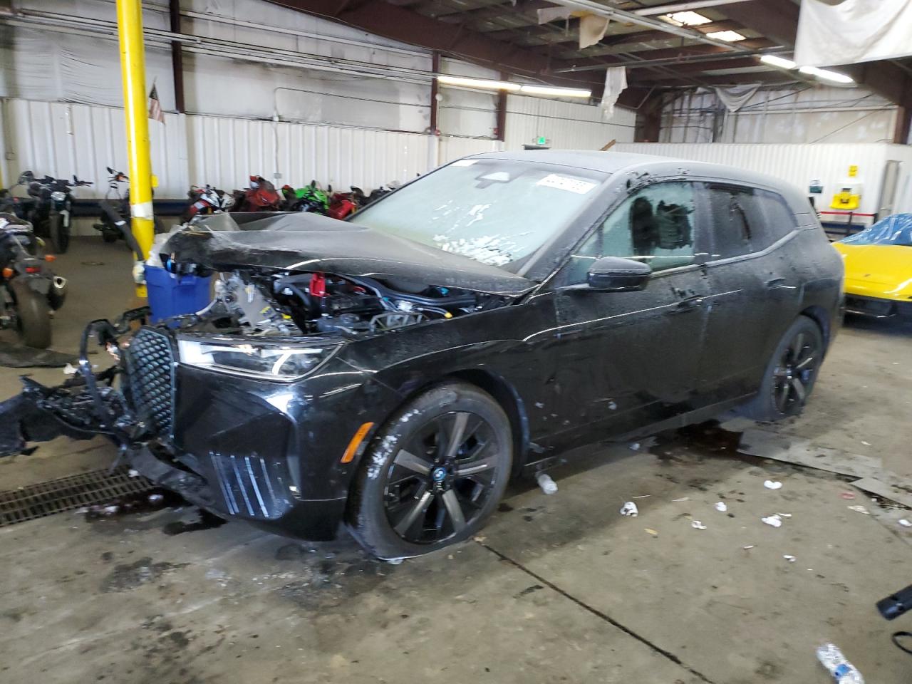 BMW IX XDRIVE50