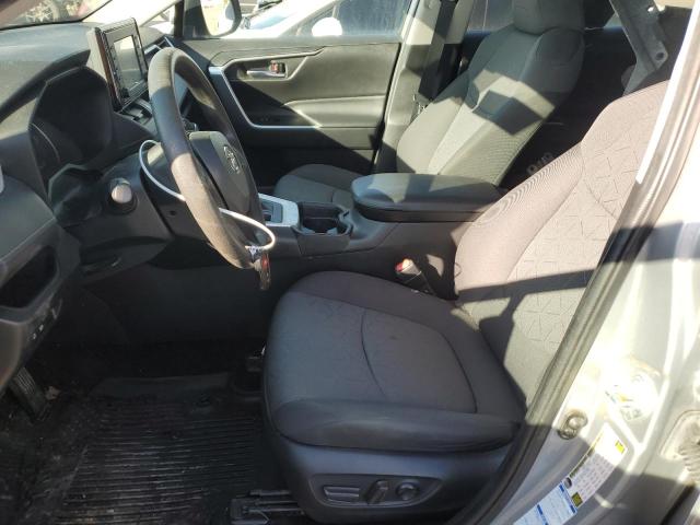 2021 TOYOTA RAV4 XLE 2T3P1RFV3MW158398