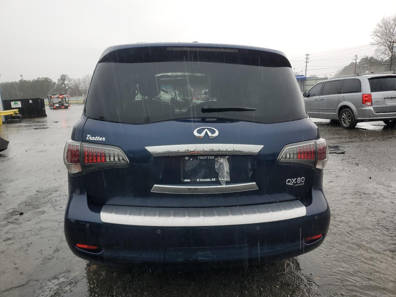 INFINITI QX80
