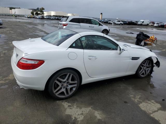 2016 MERCEDES-BENZ SLK 300 WDDPK3JA6GF118441