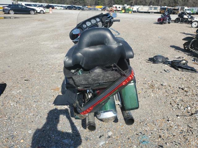 2019 HARLEY-DAVIDSON FLHTCU 1HD1FCC11KB615588
