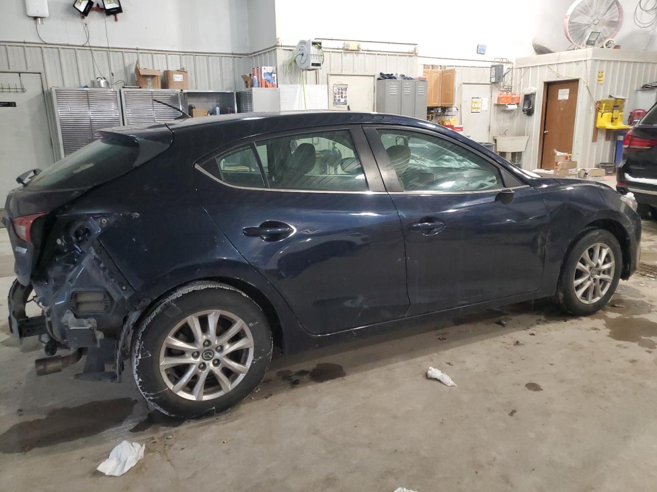 Mazda 3 touring 2014