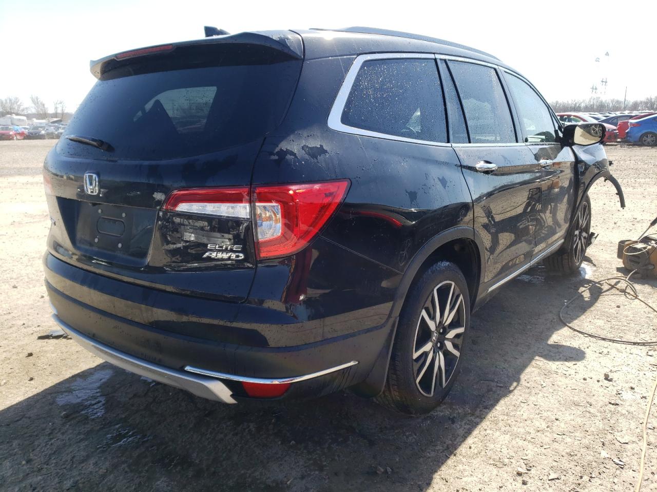 2020 Honda Pilot Elite vin: 5FNYF6H00LB049813