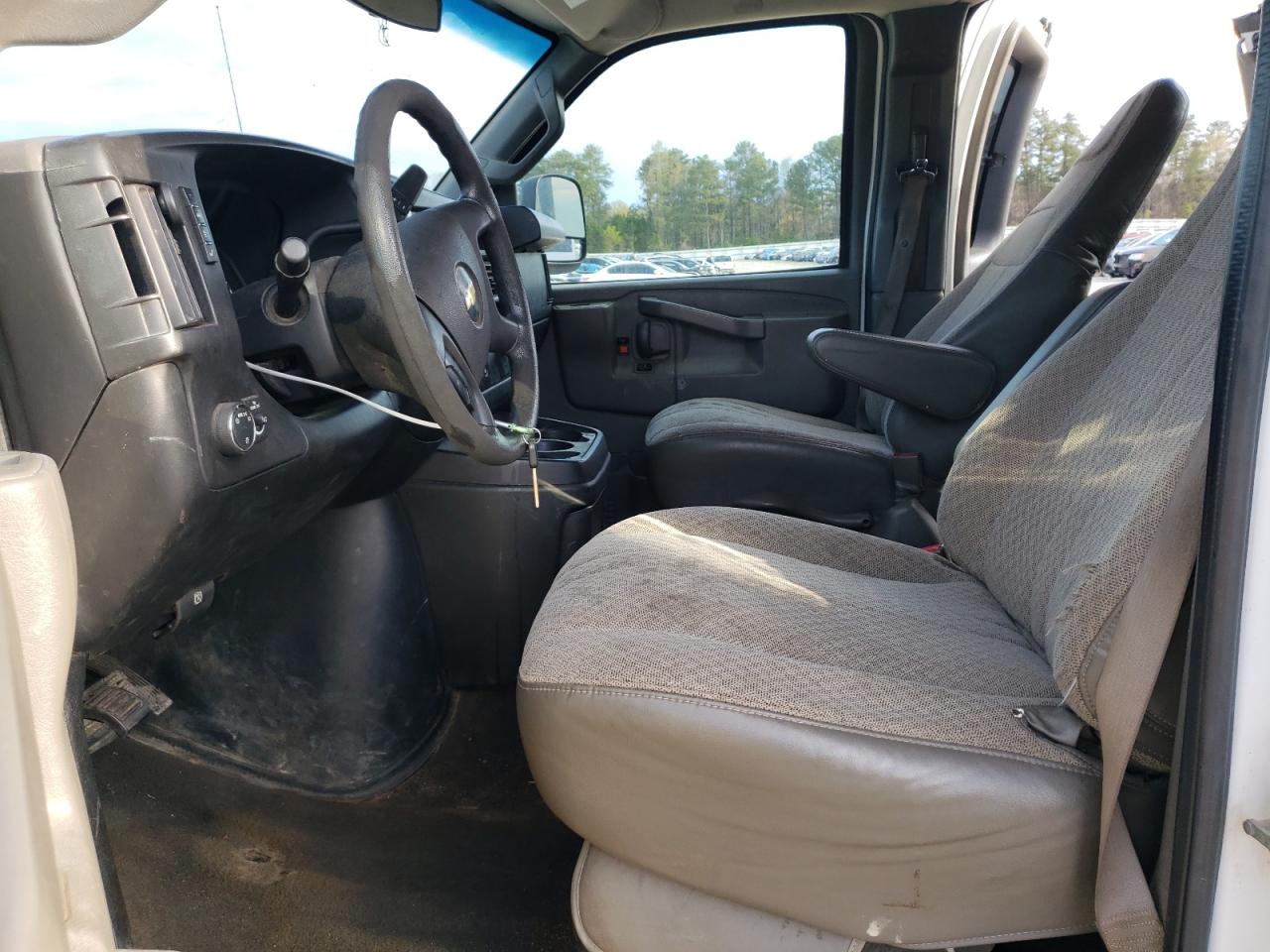 1GAZGPFGXH1158747 CHEVROLET EXPRESS 2017